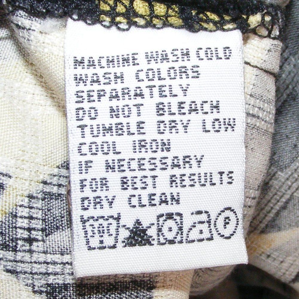 TOMMY BAHAMA Silk Shirt, L, Flaw/hole, SS, Pocket - Picture 7 of 7